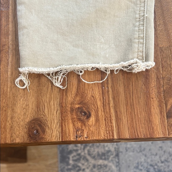 Kut from the Kloth Beige Frayed Hem Jeans - Picture 2 of 12